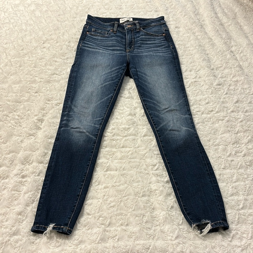 Buckle Women’s Skinny Jeans